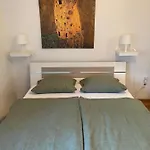 Modern In Apartment Porec