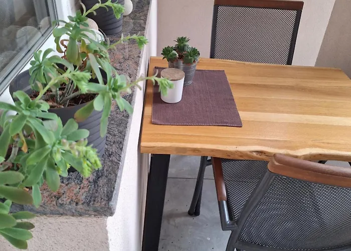 Modern In דירה פורץ