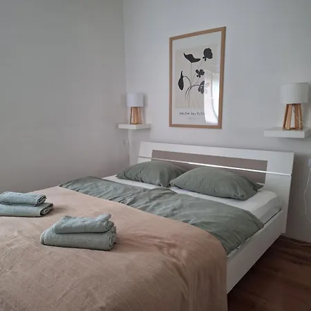 Modern In Apartment Poreč